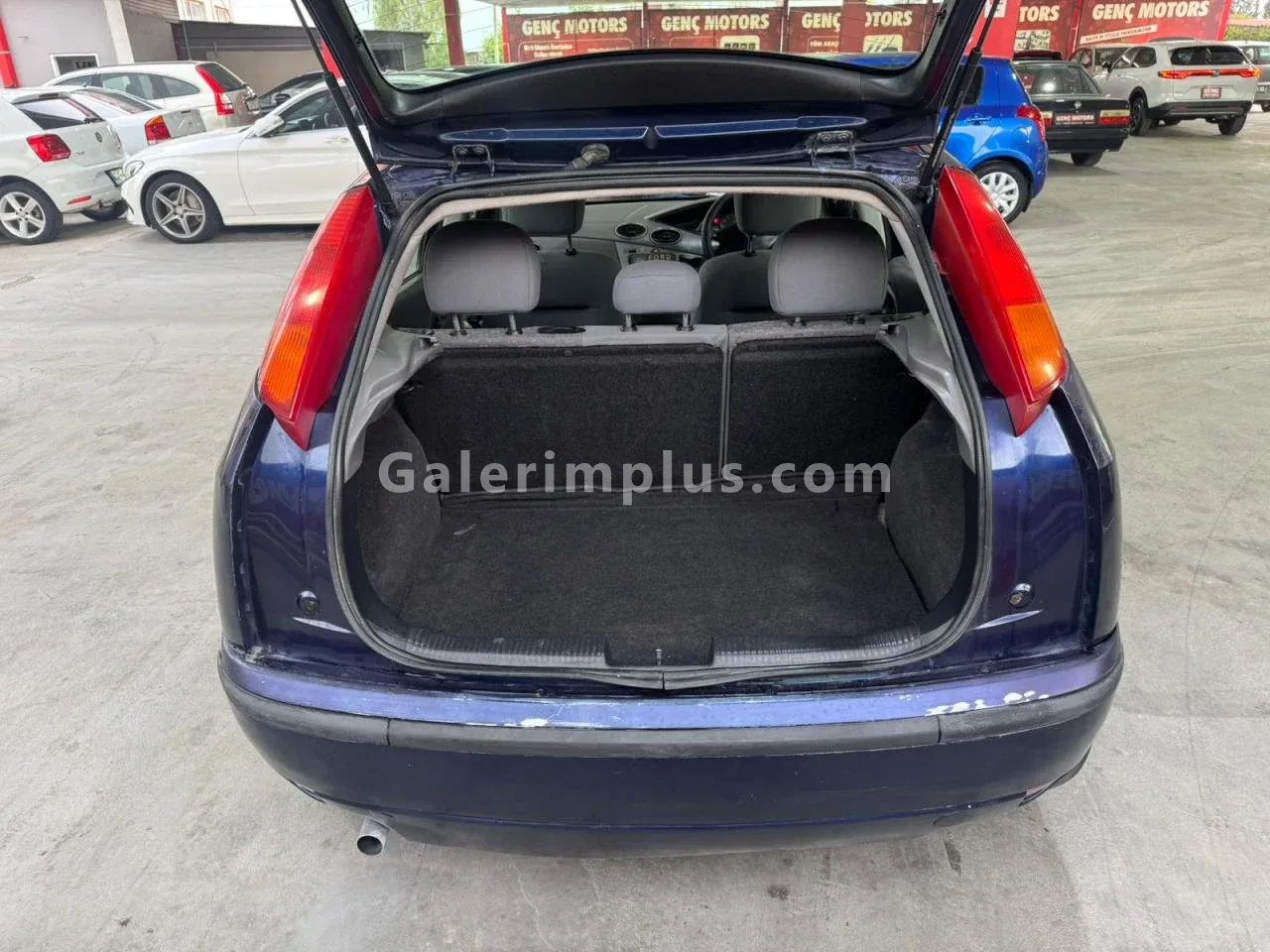 2002 Model Düz Ford Focus 1.6 Gazimağusa Satılık İkinci El | GalerimPlus - Thumbnail 8