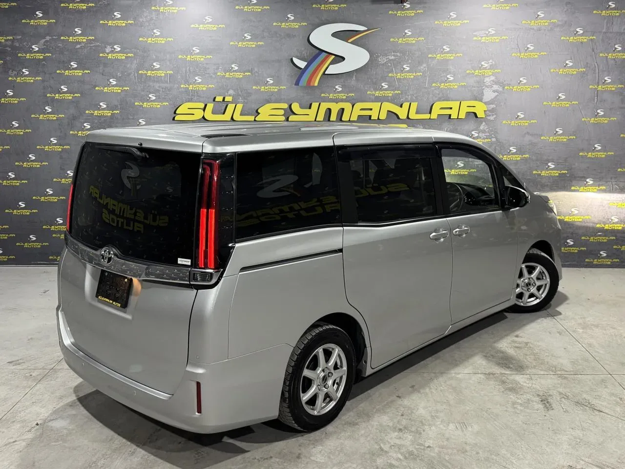 2022 Toyota Noah Noah Güzelyurt Satılık İkinci El | GalerimPlus - Thumbnail 3