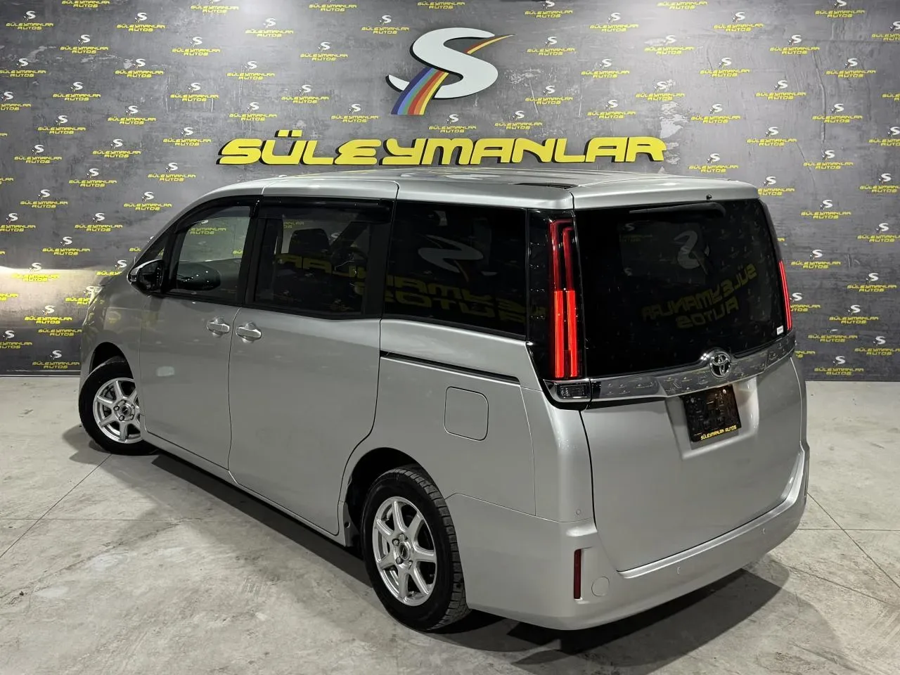 2022 Toyota Noah Noah Güzelyurt Satılık İkinci El | GalerimPlus - Thumbnail 4