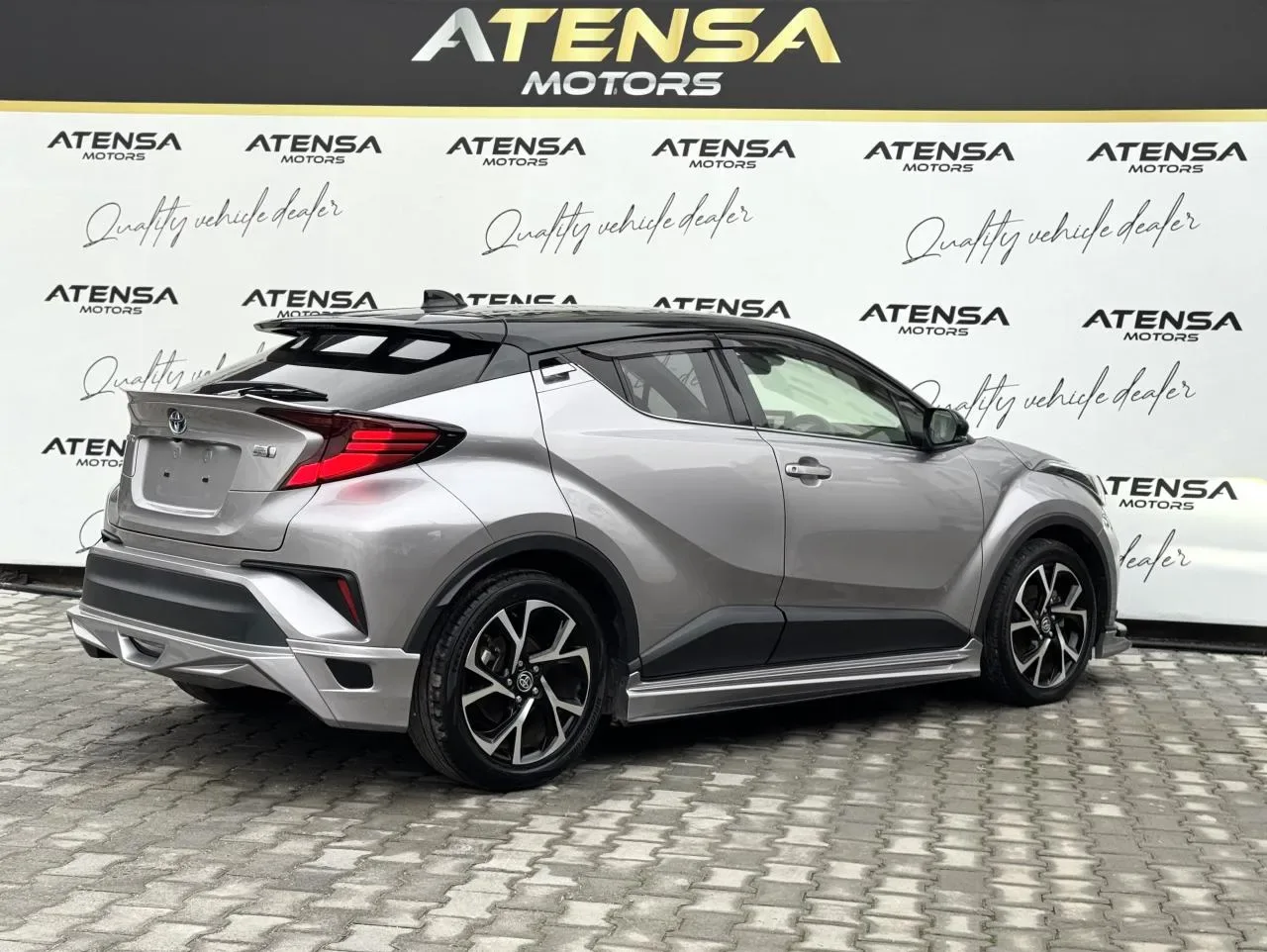 2022 Toyota C-HR 1.8 Hybrid Lefkoşa Satılık İkinci El | GalerimPlus - Thumbnail 7