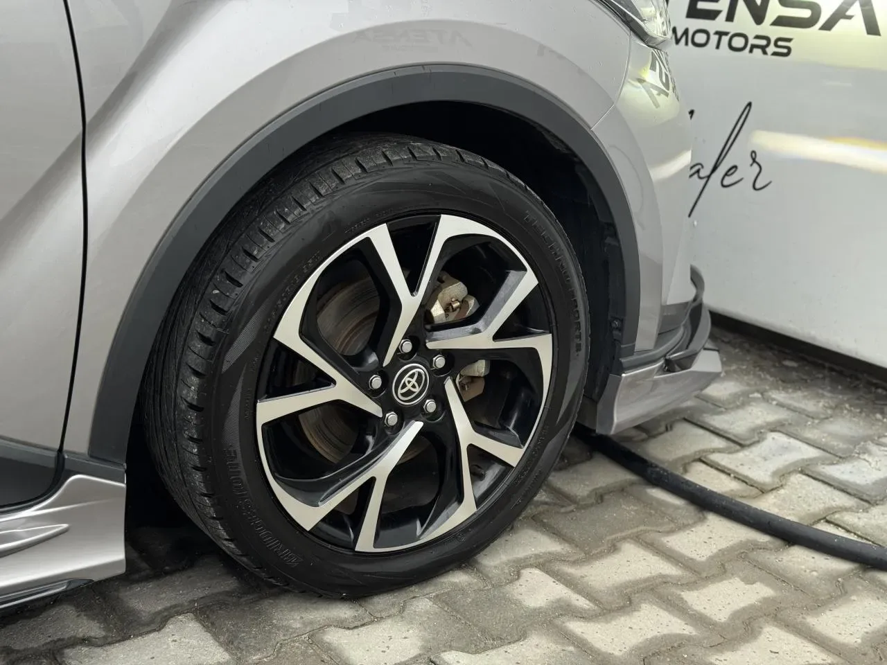 2022 Toyota C-HR 1.8 Hybrid Lefkoşa Satılık İkinci El | GalerimPlus - Thumbnail 8