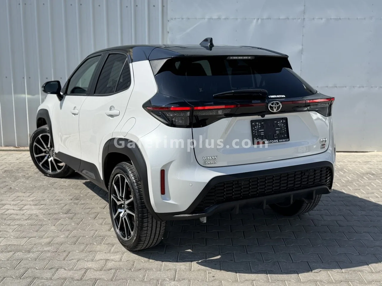 2023 Toyota Yaris Cross 1.5 Hybrid Lefkoşa Satılık İkinci El | GalerimPlus - Thumbnail 4
