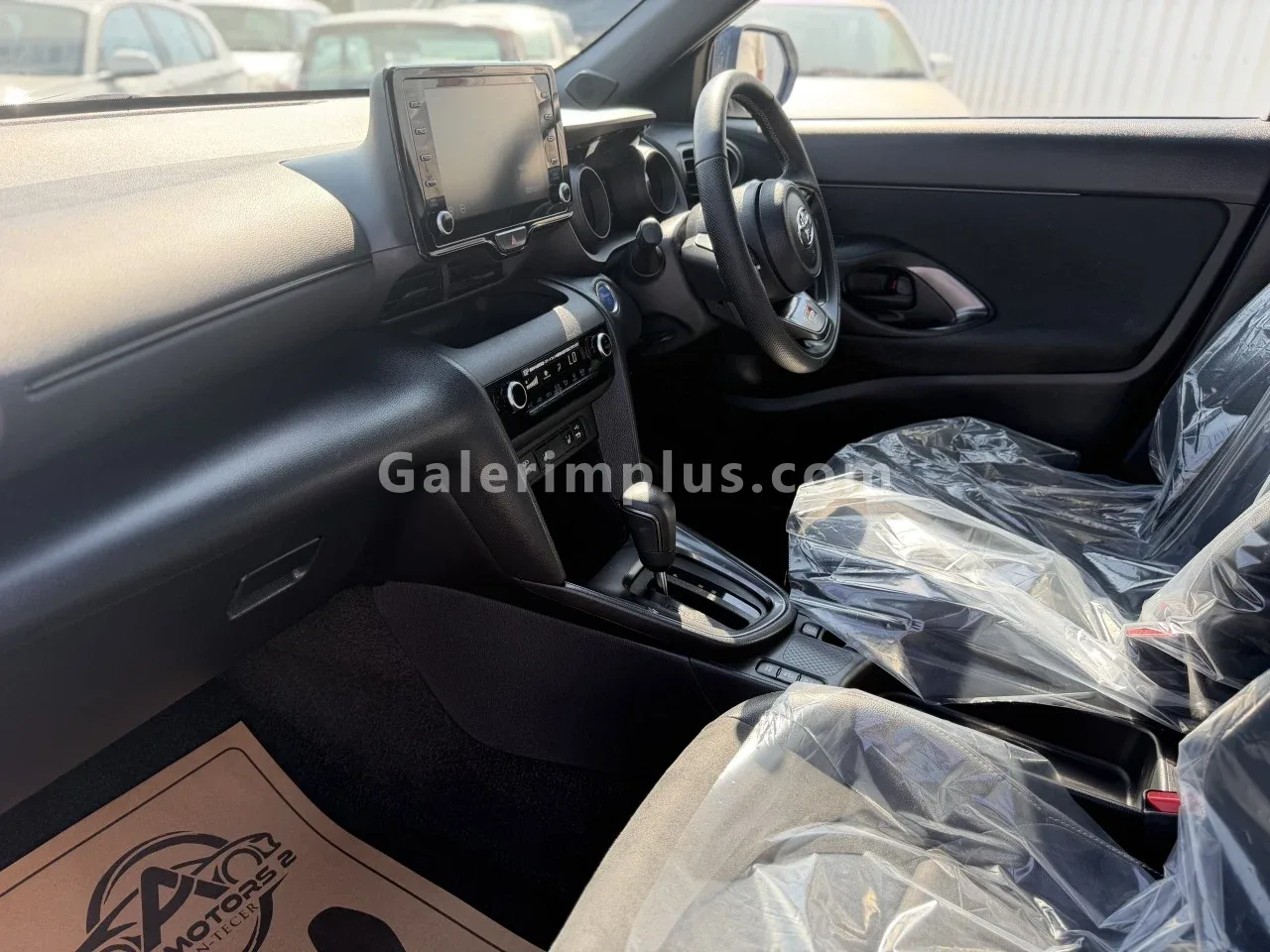 2023 Toyota Yaris Cross 1.5 Hybrid Lefkoşa Satılık İkinci El | GalerimPlus - Thumbnail 7