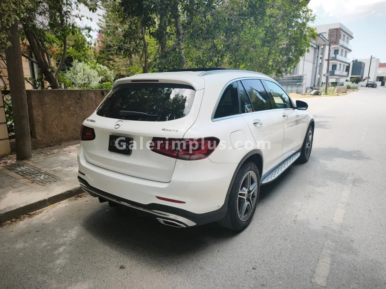 2022 Model Otomatik Mercedes - Benz GLC 220 d Exclusive Lefkoşa Satılık İkinci El | GalerimPlus - Thumbnail 6