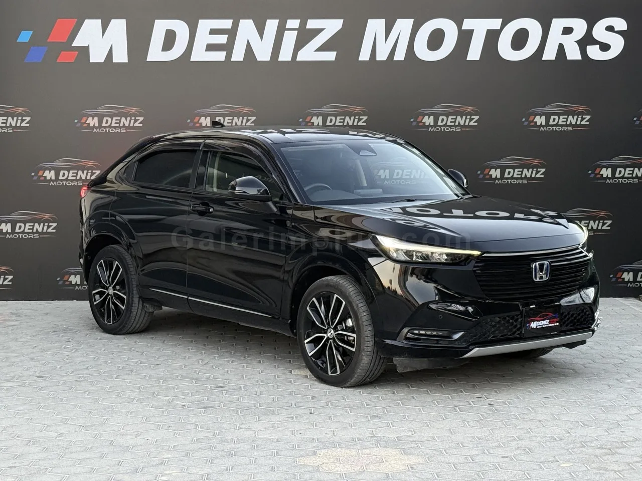 2021 Model Otomatik Honda Vezel 1.5 i-VTEC Hybrid Automatic Lefkoşa Satılık İkinci El | GalerimPlus - Fotoğraf 1