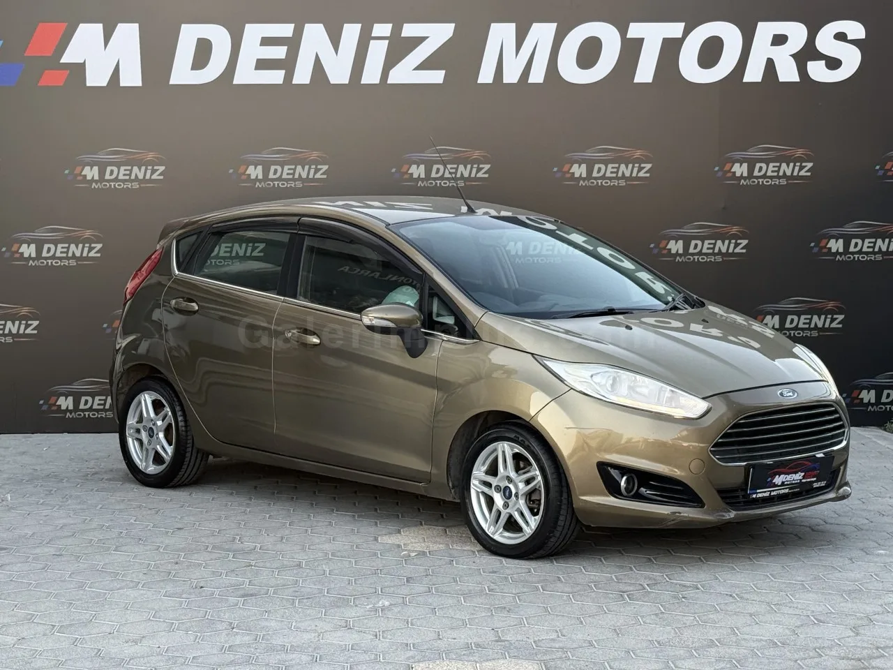 2013 Model Otomatik Ford Fiesta 1.4 Lefkoşa Satılık İkinci El | GalerimPlus - Fotoğraf 1