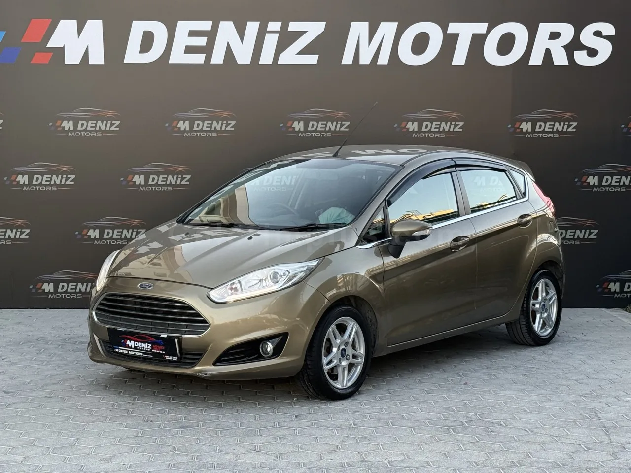 2013 Model Otomatik Ford Fiesta 1.4 Lefkoşa Satılık İkinci El | GalerimPlus - Thumbnail 3