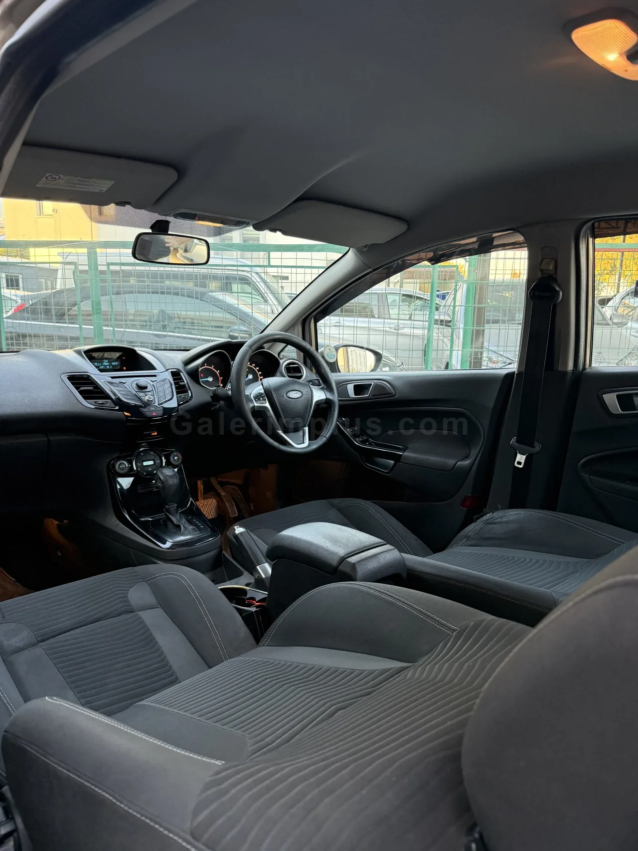 2013 Model Otomatik Ford Fiesta 1.4 Lefkoşa Satılık İkinci El | GalerimPlus - Thumbnail 8
