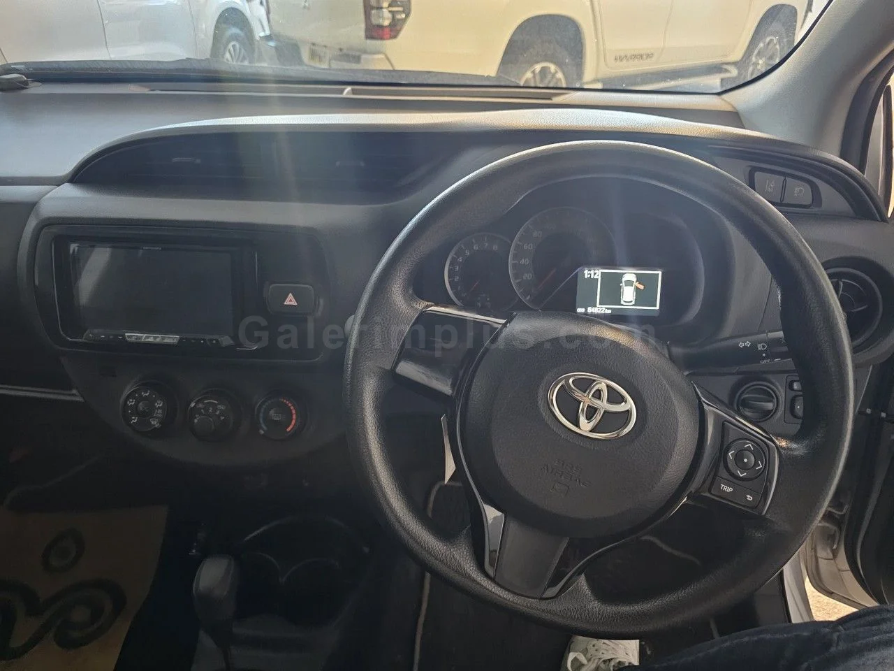 2019 Model Otomatik Toyota Vitz 1.3 Lefkoşa Satılık İkinci El | GalerimPlus - Thumbnail 6