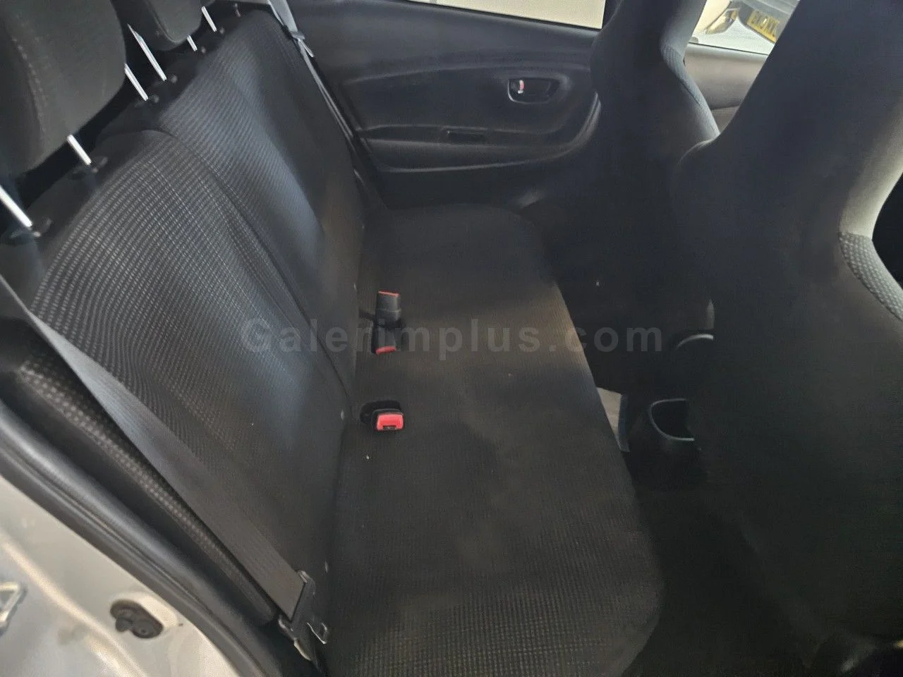 2019 Model Otomatik Toyota Vitz 1.3 Lefkoşa Satılık İkinci El | GalerimPlus - Thumbnail 7