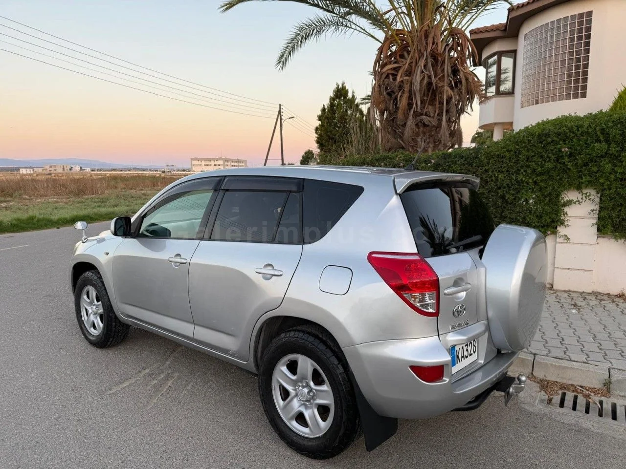 2006 Model Otomatik Toyota RAV4 2.0 Lefkoşa Satılık İkinci El | GalerimPlus - Thumbnail 6