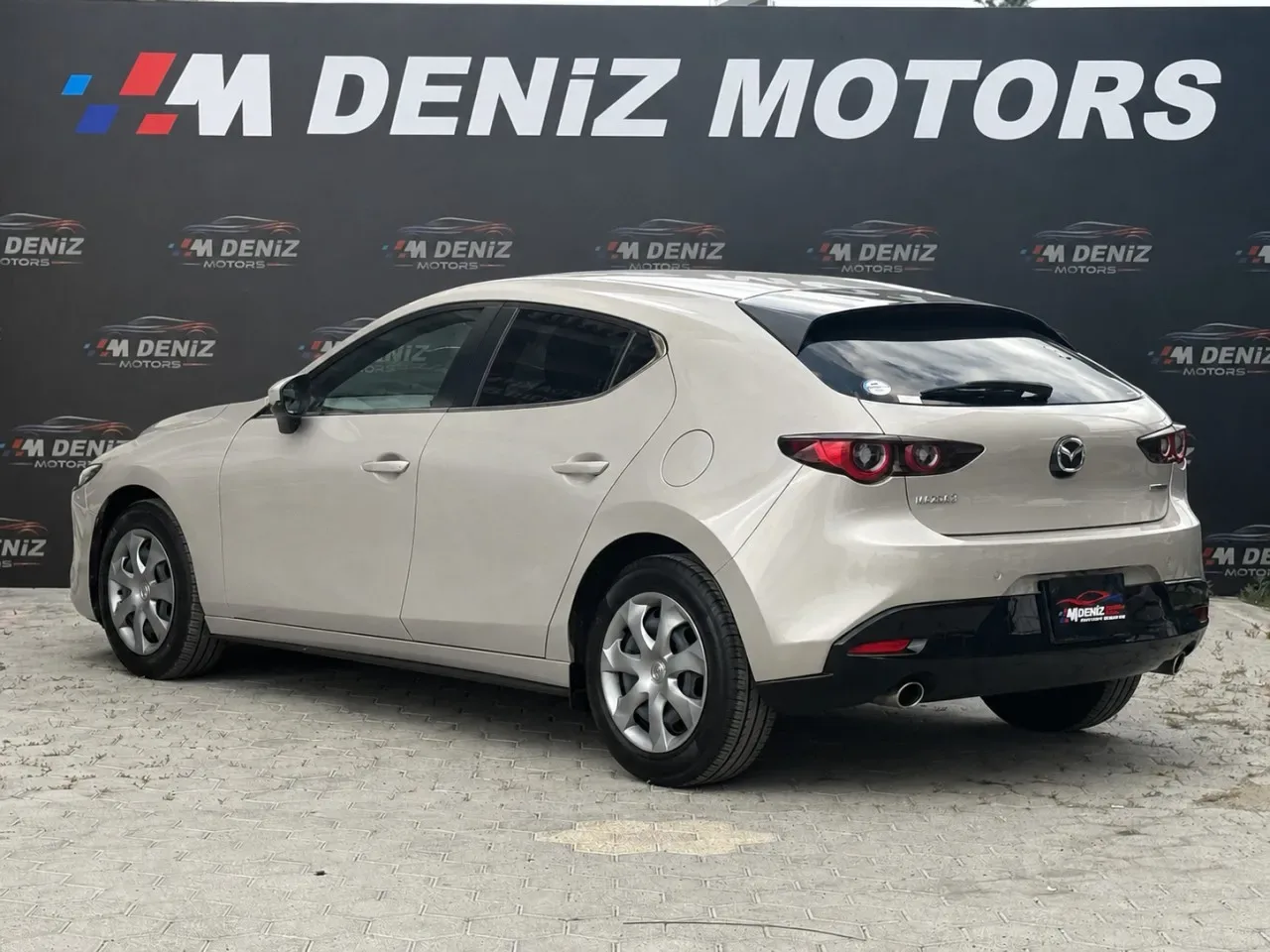2023 Mazda Mazda 3 1.5 SkyActive-G Lefkoşa Satılık İkinci El | GalerimPlus - Thumbnail 4