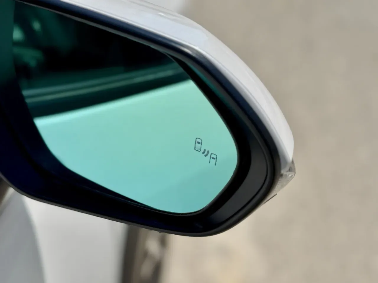 2025 Toyota Yaris Cross 1.5 Lefkoşa Satılık İkinci El | GalerimPlus - Thumbnail 6