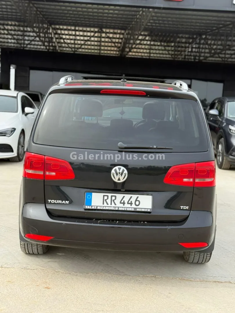 2014 Model Otomatik Volkswagen Touran 1.6 Gazimağusa Satılık İkinci El | GalerimPlus - Thumbnail 4