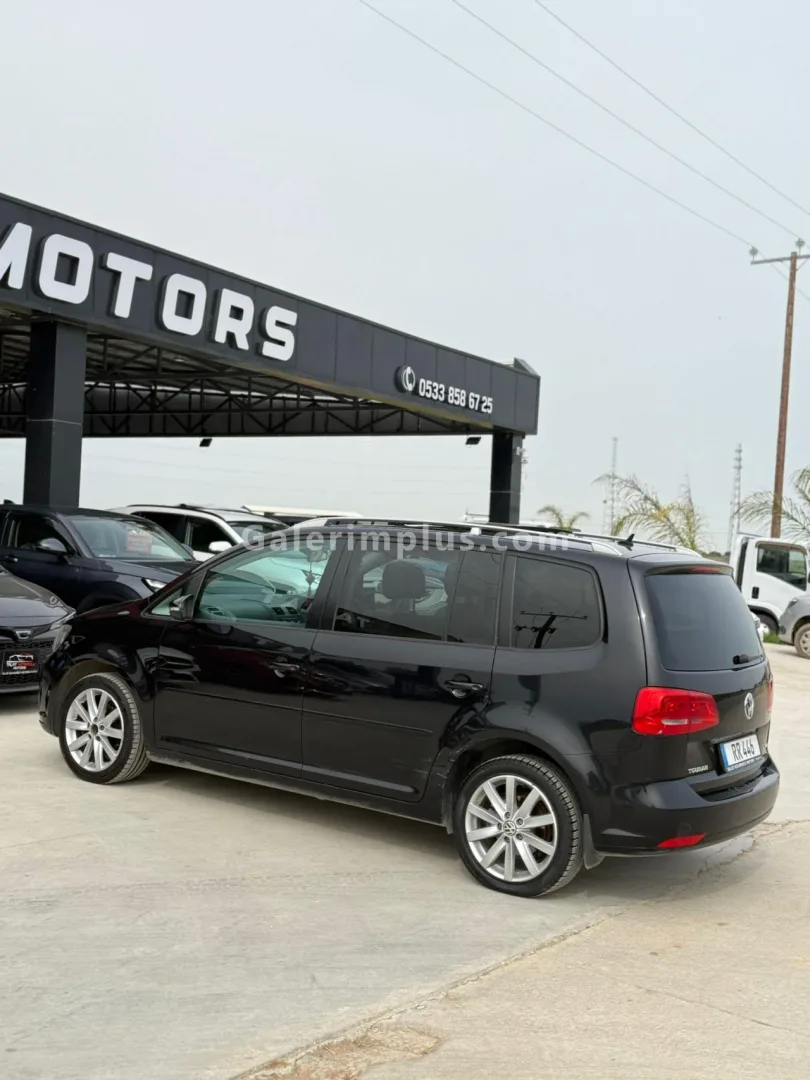 2014 Model Otomatik Volkswagen Touran 1.6 Gazimağusa Satılık İkinci El | GalerimPlus - Thumbnail 5