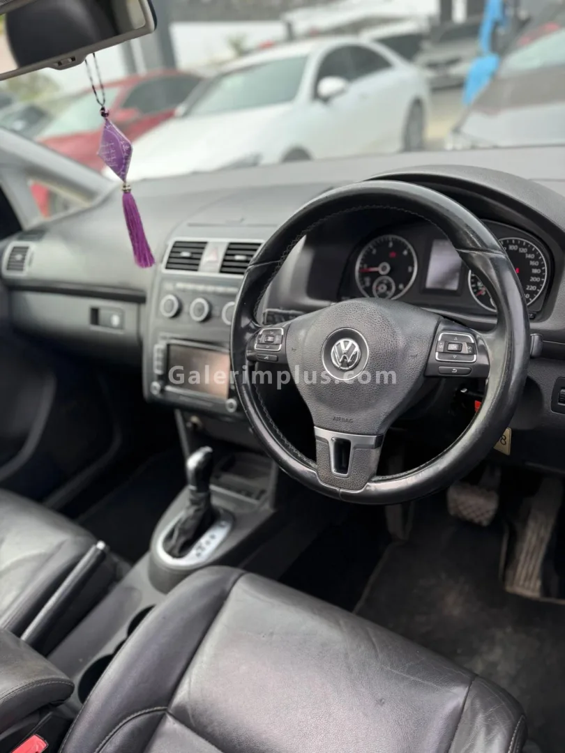 2014 Model Otomatik Volkswagen Touran 1.6 Gazimağusa Satılık İkinci El | GalerimPlus - Thumbnail 8