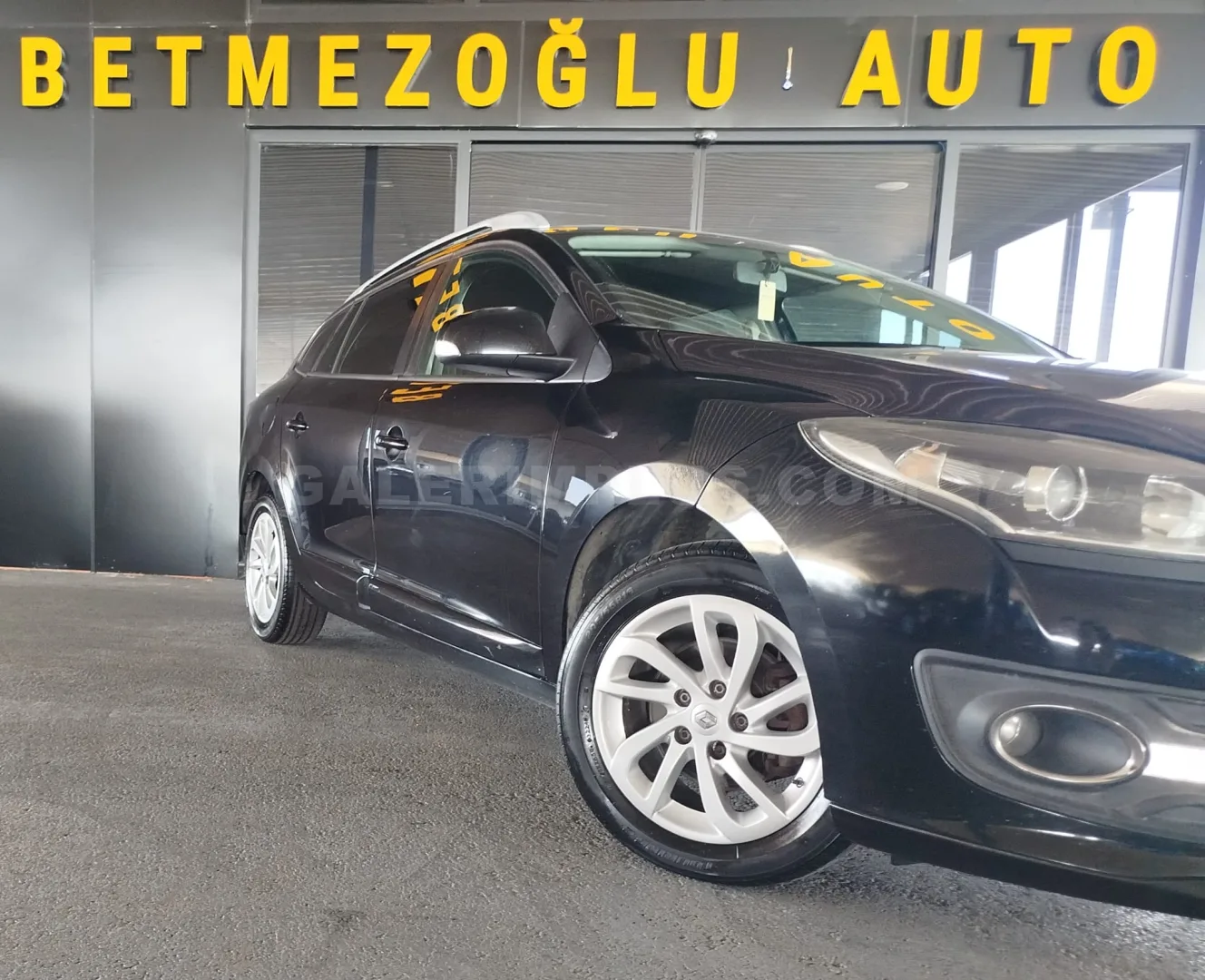 2015 Renault Megane 1.5 dCi 1.5 dCi Lefkoşa Satılık İkinci El | GalerimPlus - Thumbnail 2
