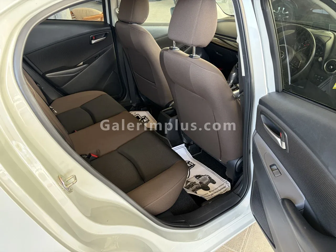 2023 Model Otomatik Mazda 2 1.5 Sky-G Gazimağusa Satılık İkinci El | GalerimPlus - Thumbnail 8