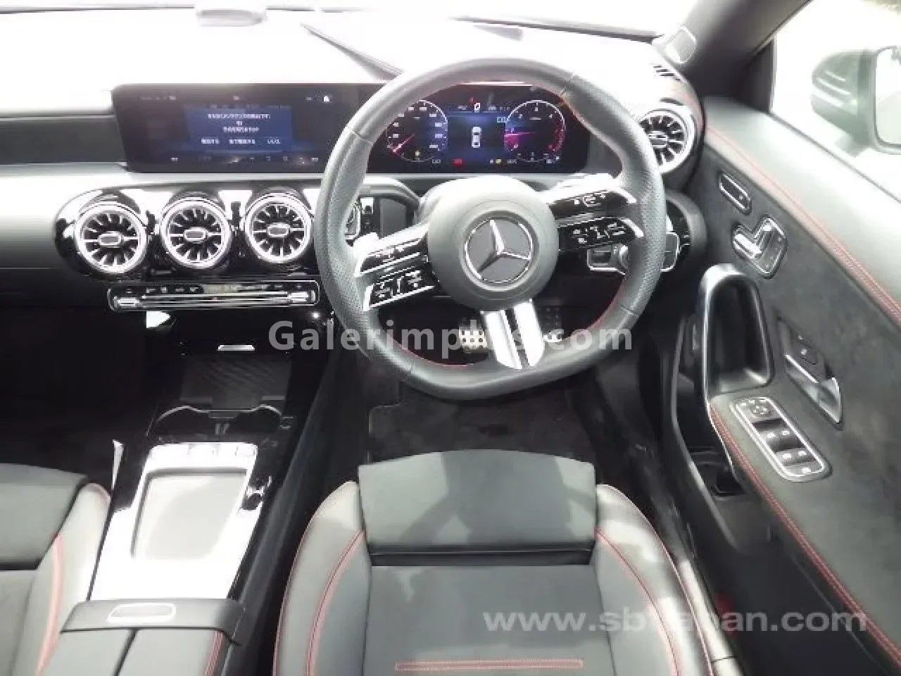 2024 Model Otomatik Mercedes-Benz CLA 200 d Gazimağusa Satılık İkinci El | GalerimPlus - Thumbnail 8