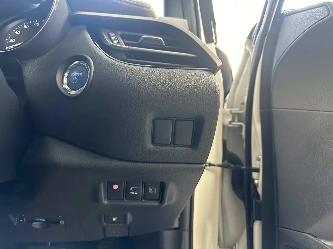 2022 Toyota C-HR 1.8 Hybrid 1.8 Hybrid Lefke Satılık İkinci El | GalerimPlus - Thumbnail 8