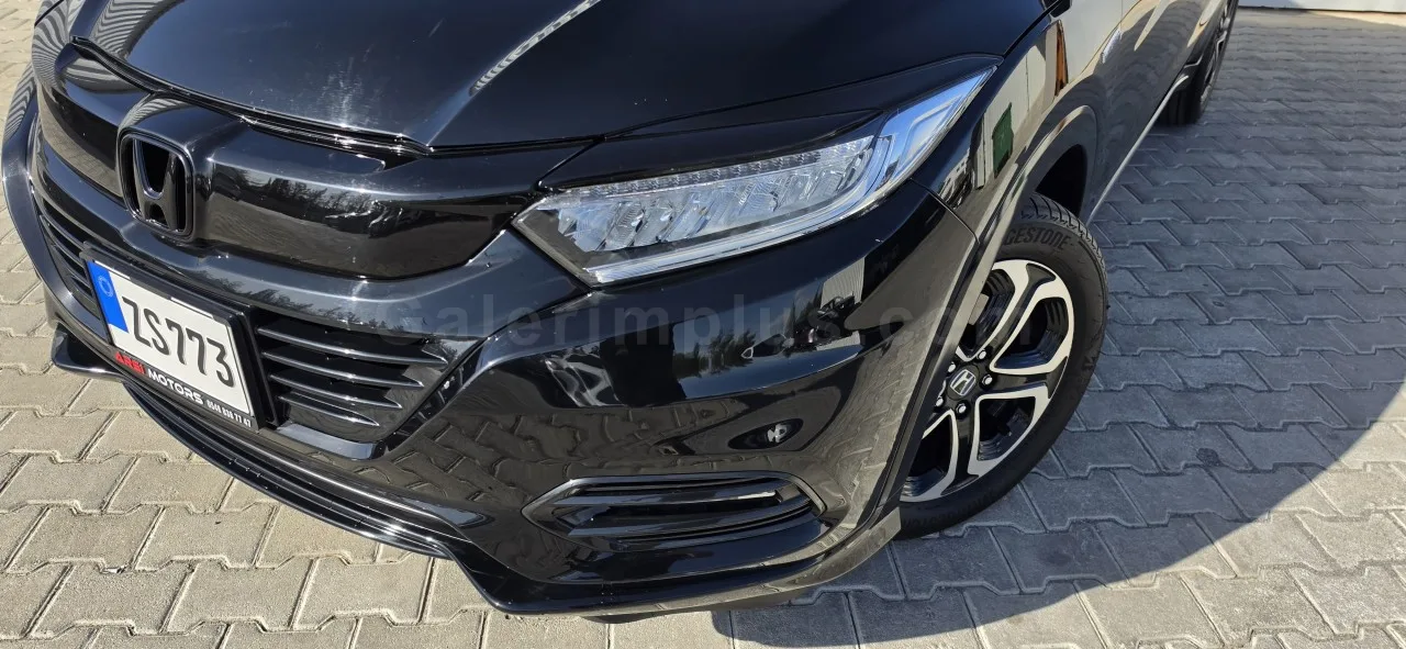 2021 Model Otomatik Honda Vezel 1.5 i-VTEC Hybrid 4WD Automatic Lefkoşa Satılık İkinci El | GalerimPlus - Thumbnail 3