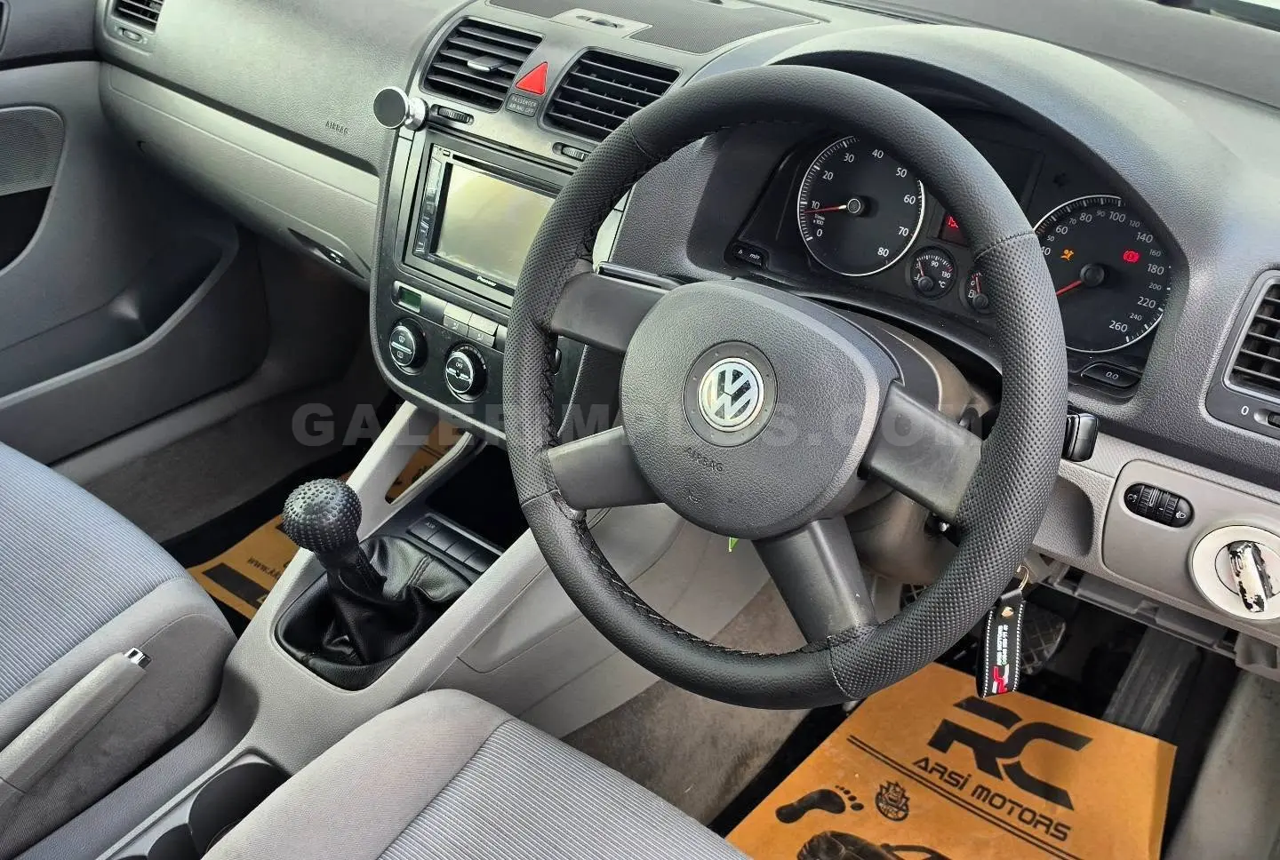 2005 Volkswagen Golf 1.6 1.6 FSI 1.6 Lefkoşa Satılık İkinci El | GalerimPlus - Thumbnail 5