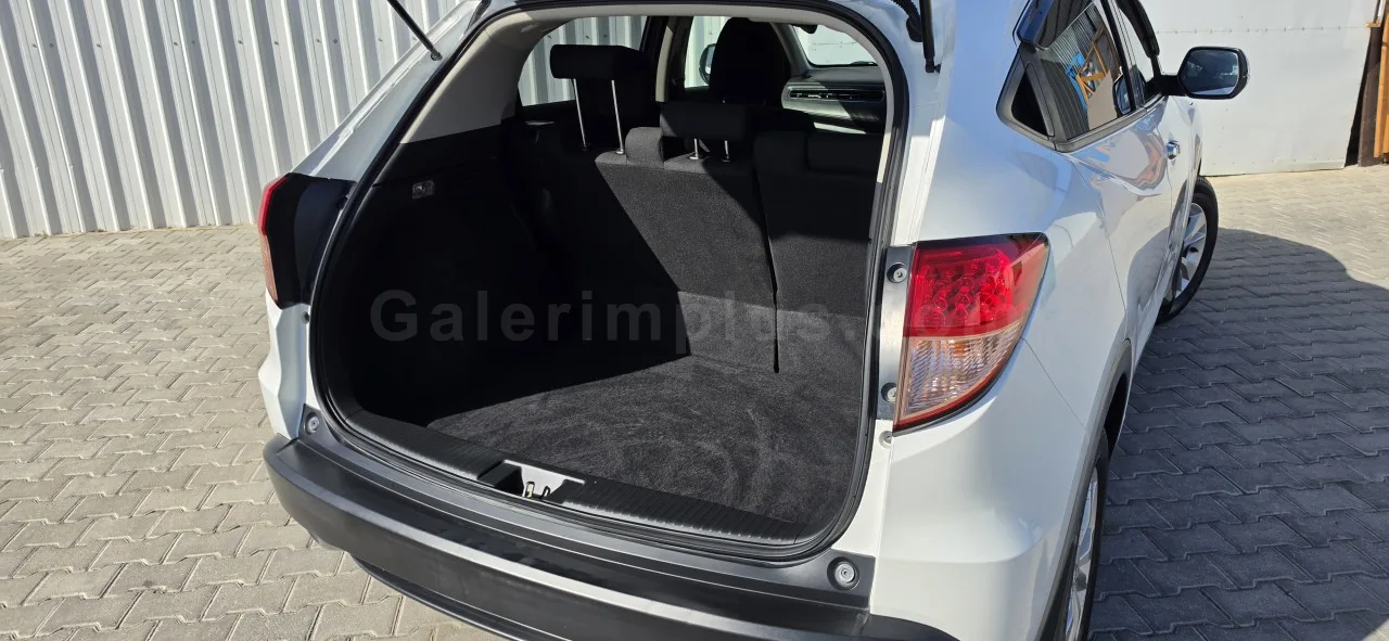2014 Model Otomatik Honda Vezel 1.5 i-VTEC CVT Lefkoşa Satılık İkinci El | GalerimPlus - Thumbnail 8