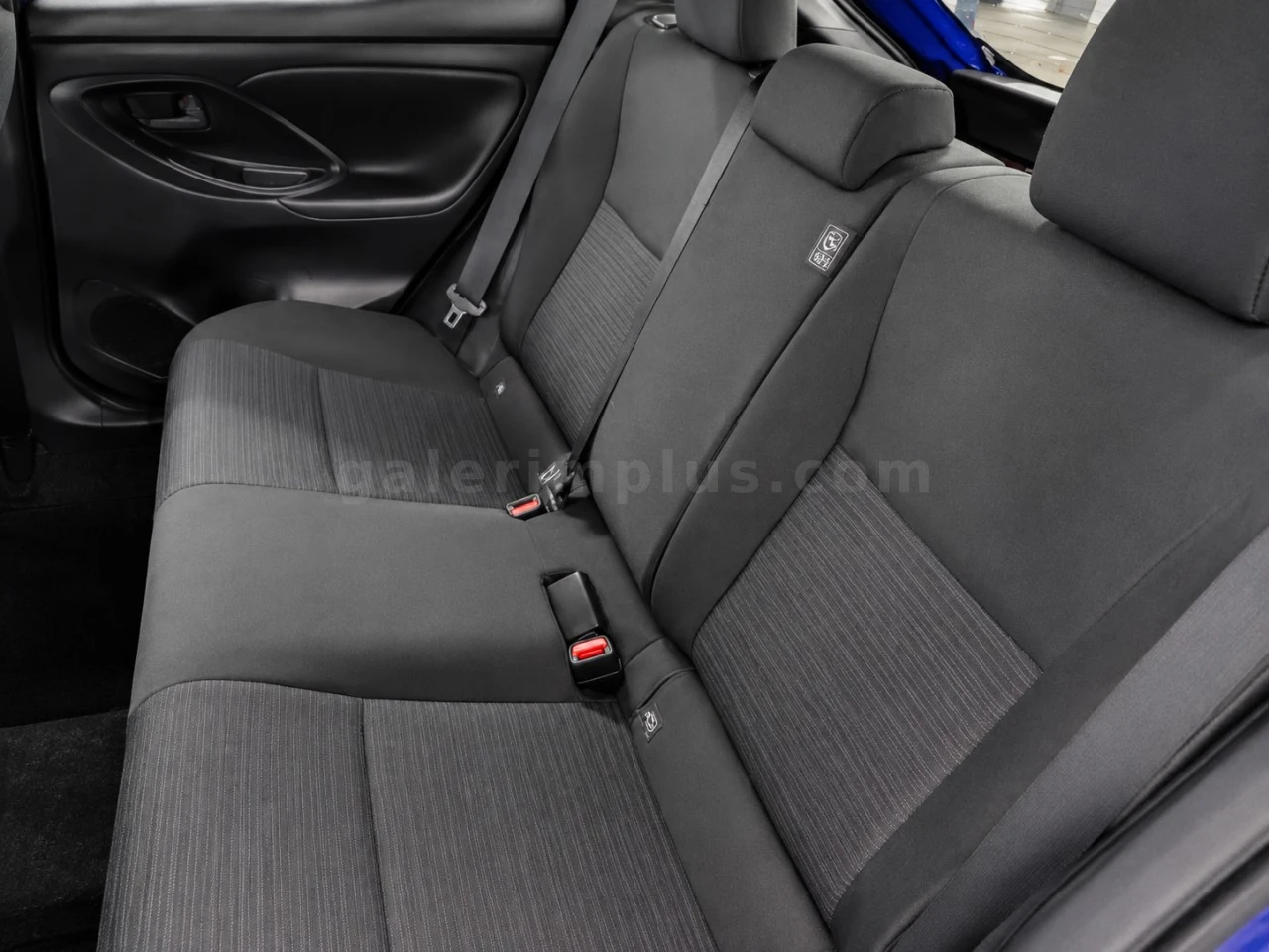 2023 Toyota Yaris G.Mağusa Satılık İkinci El | GalerimPlus - Thumbnail 2
