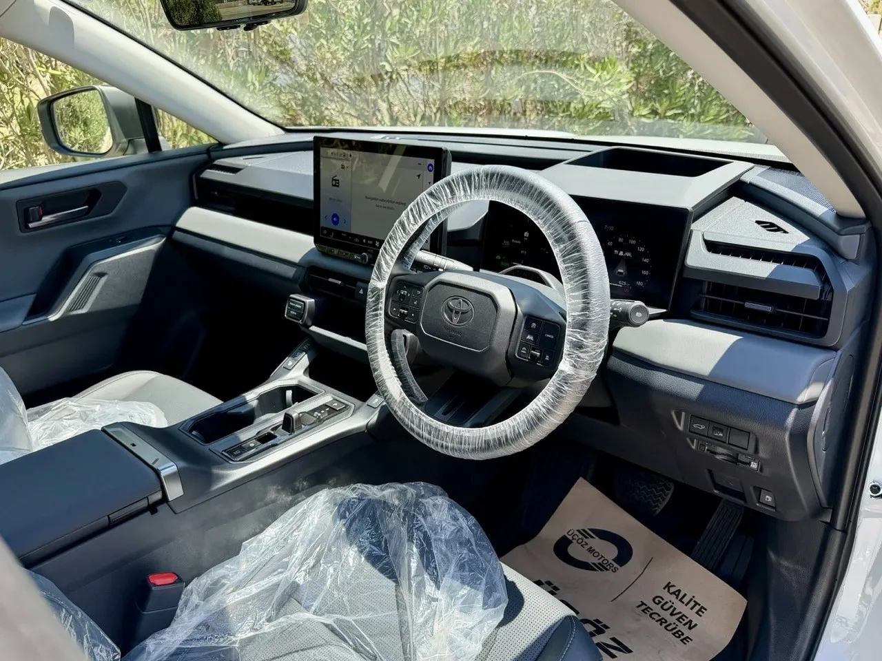 2026 Toyota RAV4 2.5 Hybrid Lefkoşa Satılık İkinci El | GalerimPlus - Thumbnail 7
