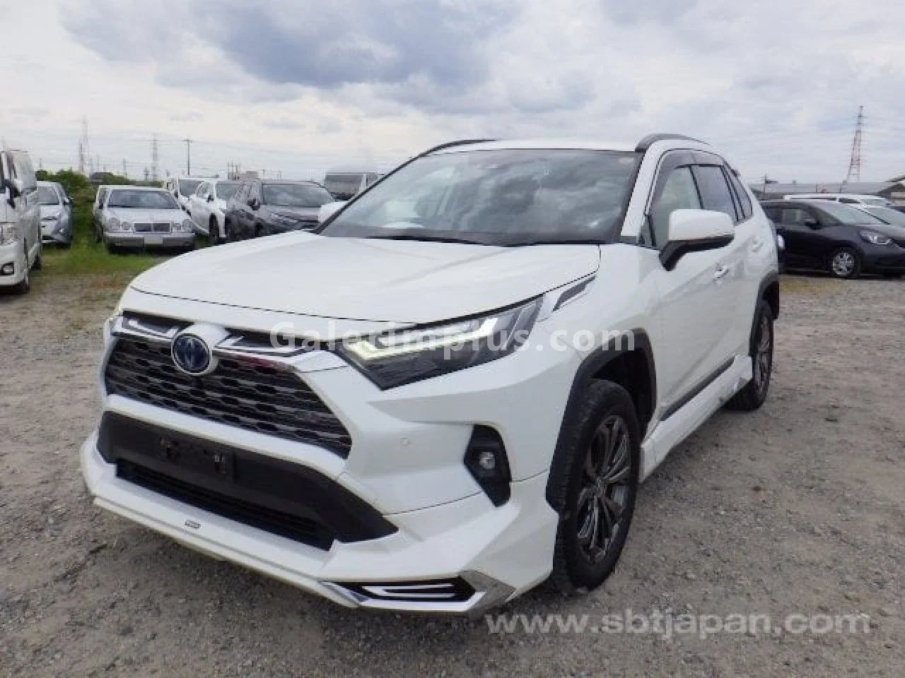 2022 Model Otomatik Toyota RAV4 2.5 Hybrid Lefkoşa Satılık İkinci El | GalerimPlus - Thumbnail 3