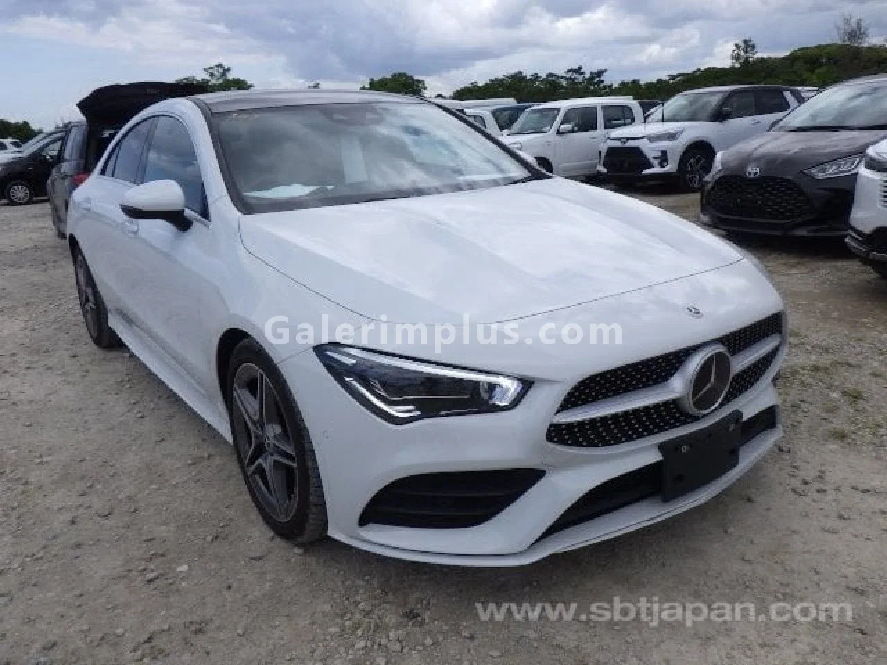 2022 Model Otomatik Mercedes-Benz CLA 200 d Lefkoşa Satılık İkinci El | GalerimPlus - Thumbnail 2