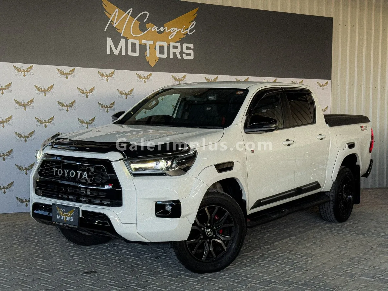 2023 Model Otomatik Toyota Hilux 2.4 D Girne Satılık İkinci El | GalerimPlus - Thumbnail 5