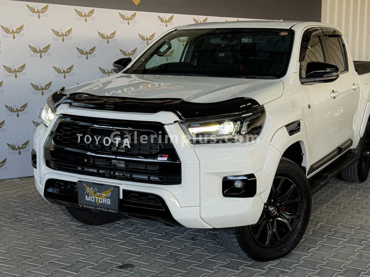 2023 Model Otomatik Toyota Hilux 2.4 D Girne Satılık İkinci El | GalerimPlus - Thumbnail 6