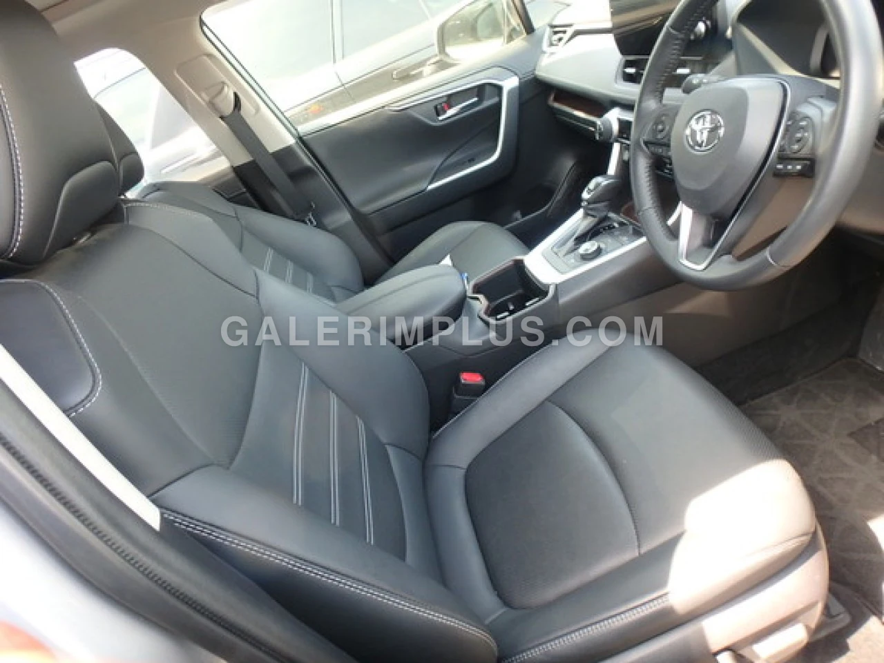 2023 Toyota RAV4 Lefkoşa Satılık İkinci El | GalerimPlus - Thumbnail 2