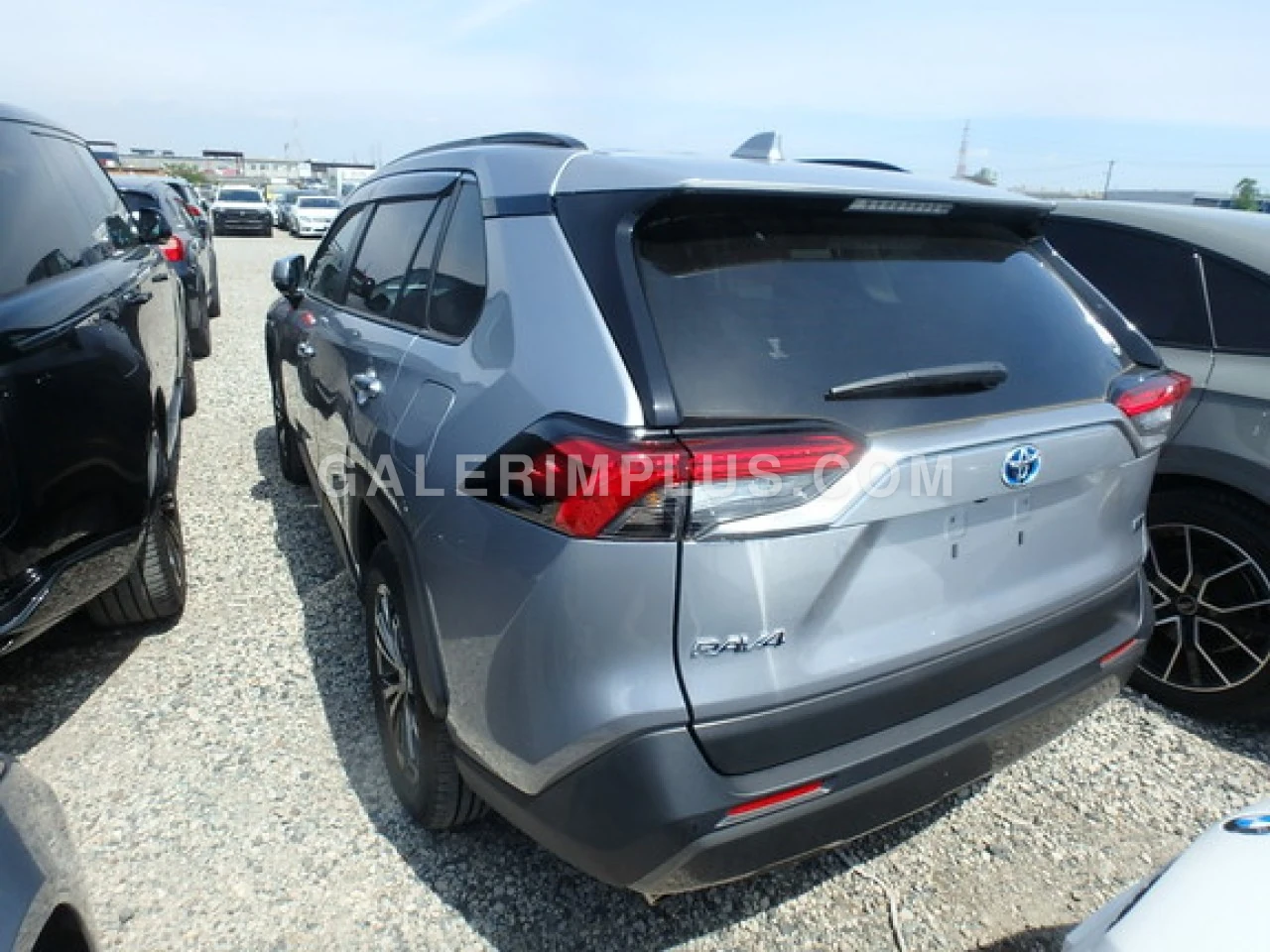2023 Toyota RAV4 Lefkoşa Satılık İkinci El | GalerimPlus - Thumbnail 3