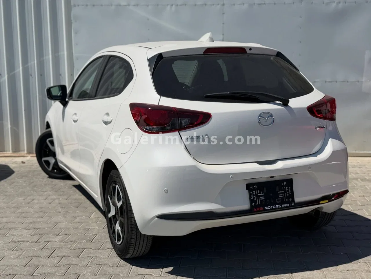2023 Model Otomatik Mazda 2 1.5 Lefkoşa Satılık İkinci El | GalerimPlus - Thumbnail 6