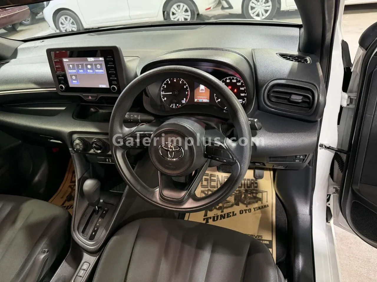 2024 Model Otomatik Toyota Yaris 1.0 Gazimağusa Satılık İkinci El | GalerimPlus - Thumbnail 6