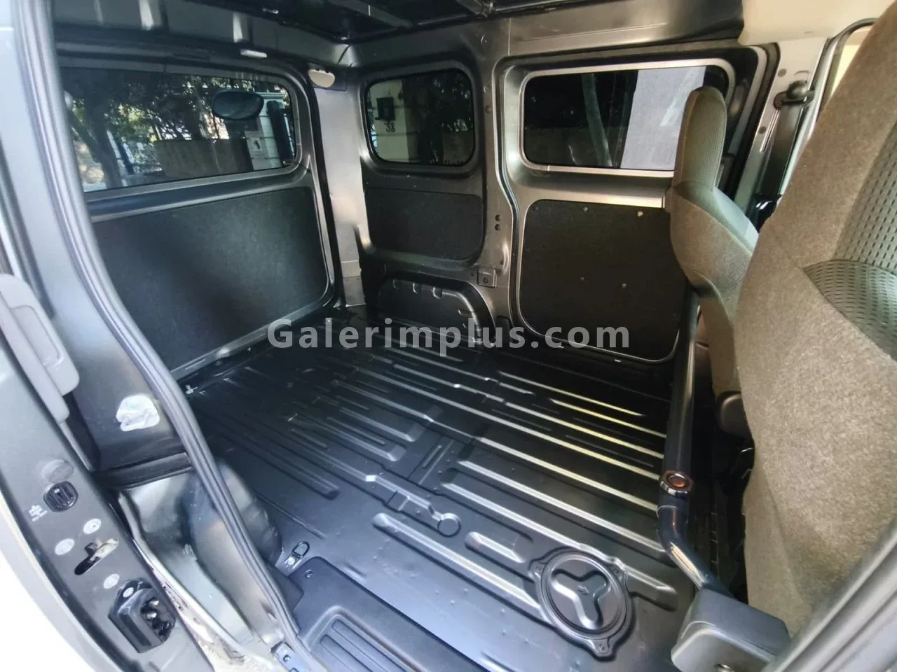 2022 Nissan NV200 Lefkoşa Satılık İkinci El | GalerimPlus - Thumbnail 7