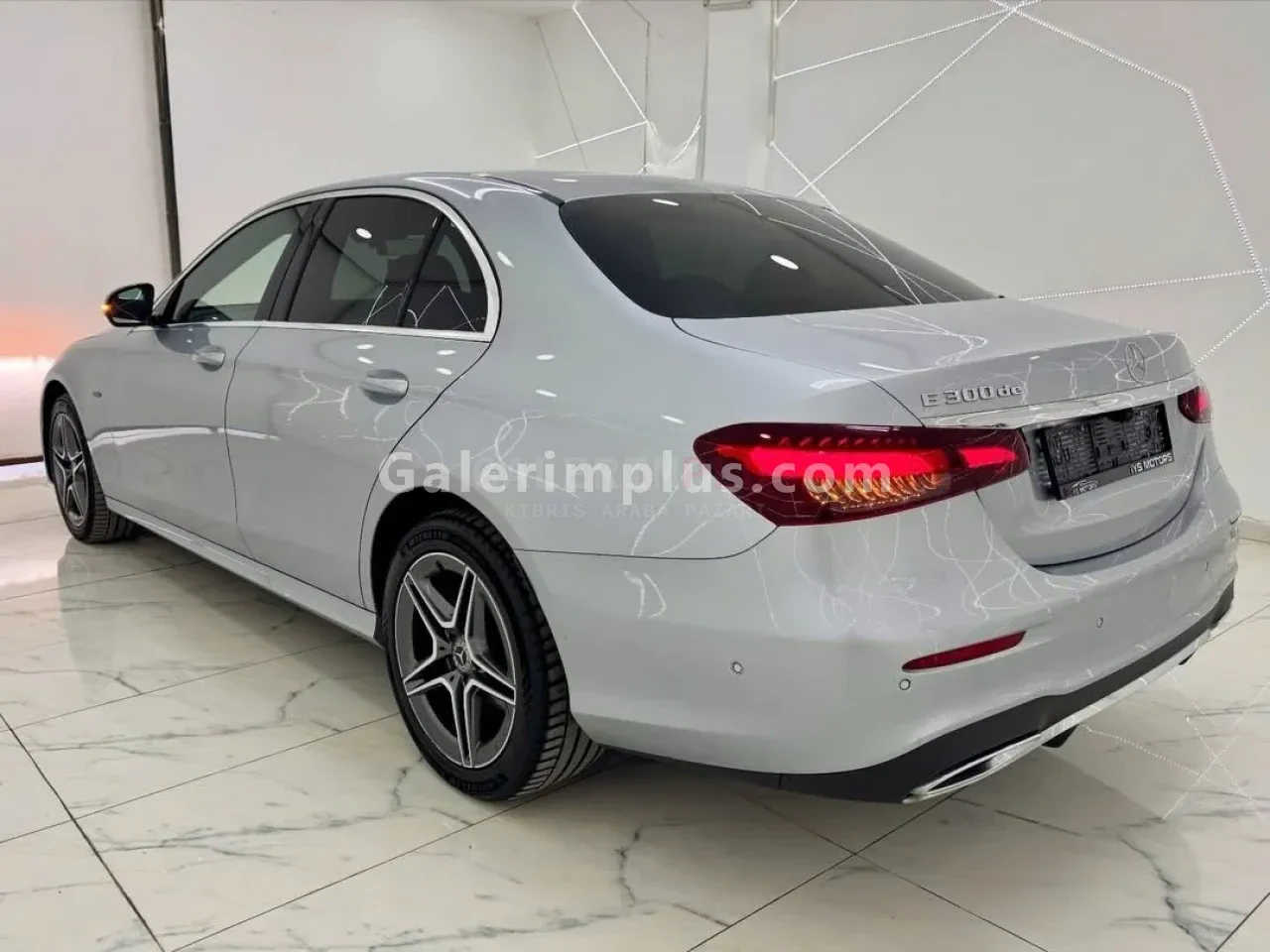 2021 Model Otomatik Mercedes-Benz E Serisi E 300 DE Lefkoşa Satılık İkinci El | GalerimPlus - Thumbnail 5