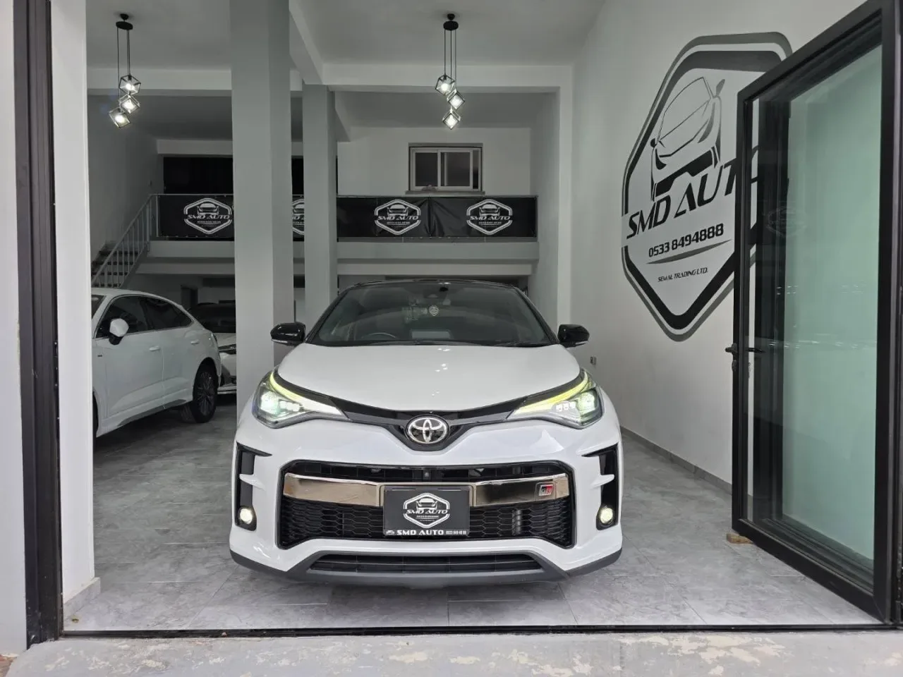2022 Toyota C-HR 1.8 Hybrid Lefkoşa Satılık İkinci El | GalerimPlus - Thumbnail 2