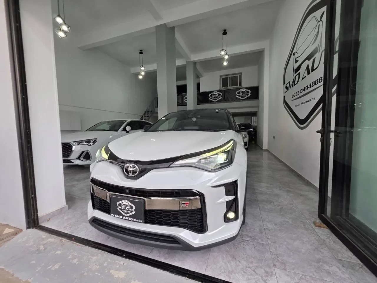 2022 Toyota C-HR 1.8 Hybrid Lefkoşa Satılık İkinci El | GalerimPlus - Thumbnail 6