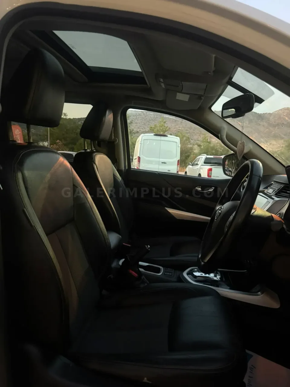 2020 Model Otomatik Nissan Navara 2.3 DCI Girne Satılık İkinci El | GalerimPlus - Thumbnail 7