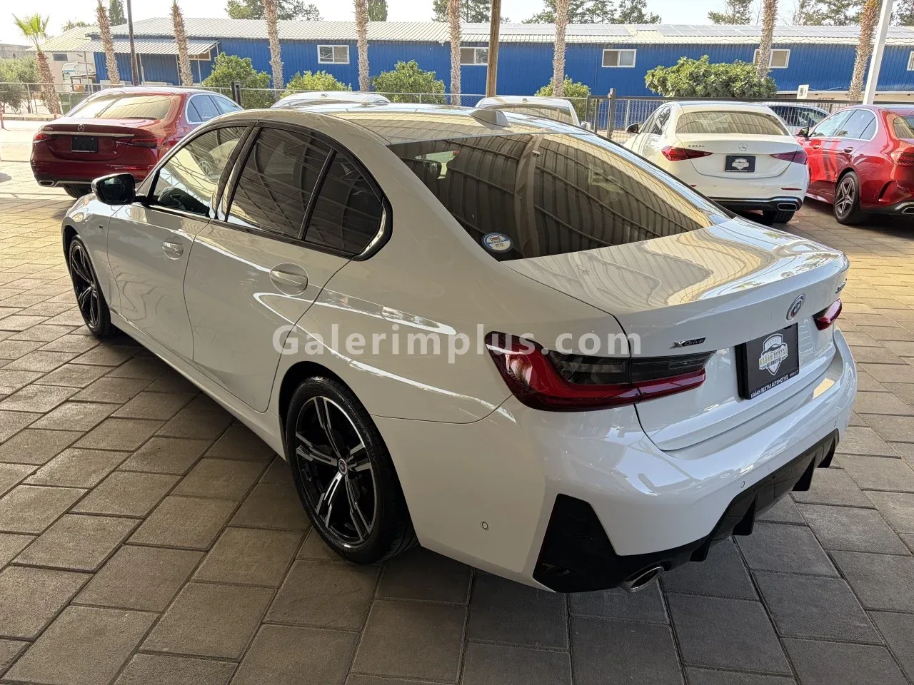 2023 Model Otomatik BMW 3 Serisi 320d xDrive Gazimağusa Satılık İkinci El | GalerimPlus - Thumbnail 4