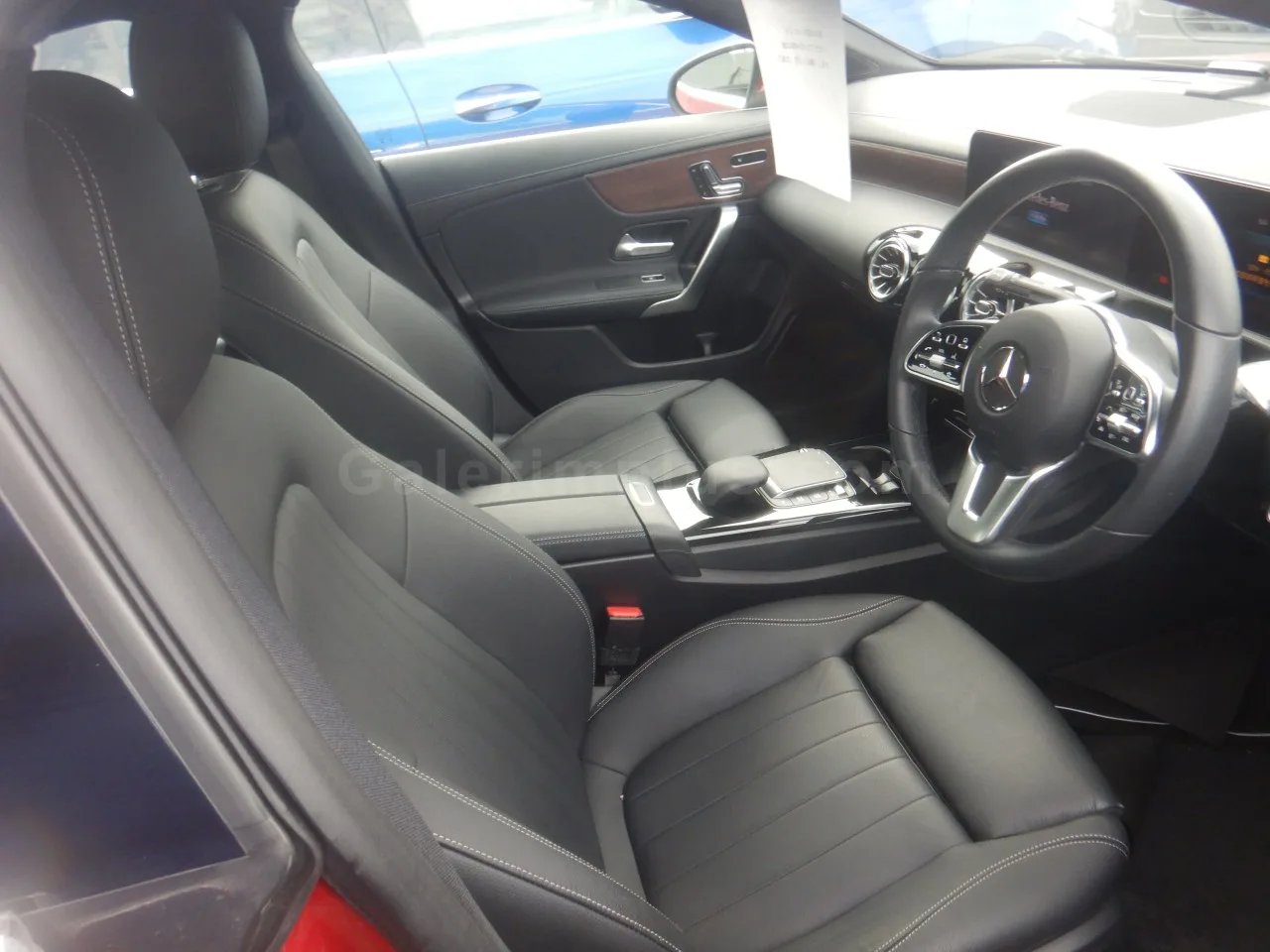 2023 Model Otomatik Mercedes-Benz CLA 200 d Gazimağusa Satılık İkinci El | GalerimPlus - Thumbnail 4