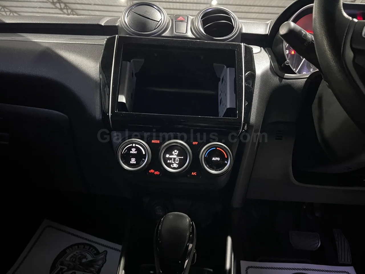 2023 Model Otomatik Suzuki Swift 1.2 Gazimağusa Satılık İkinci El | GalerimPlus - Thumbnail 8