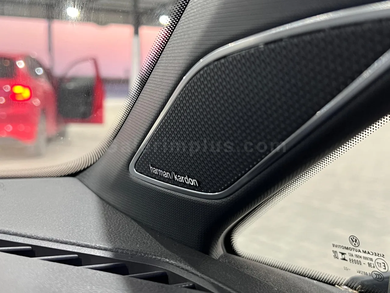 2023 Model Otomatik Volkswagen Golf 2.0 GTI TCR Gazimağusa Satılık İkinci El | GalerimPlus - Thumbnail 8