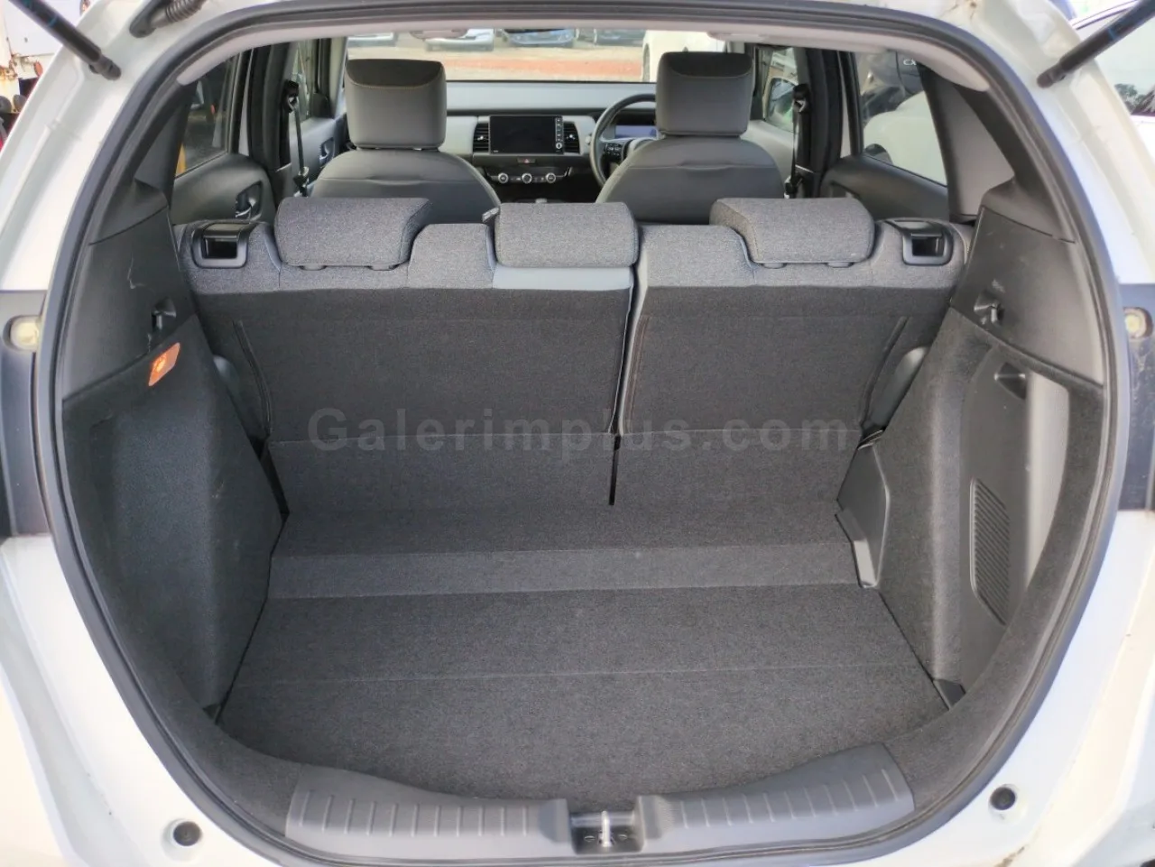 2023 Model Otomatik Honda Fit 1.5 RS Gazimağusa Satılık İkinci El | GalerimPlus - Thumbnail 5