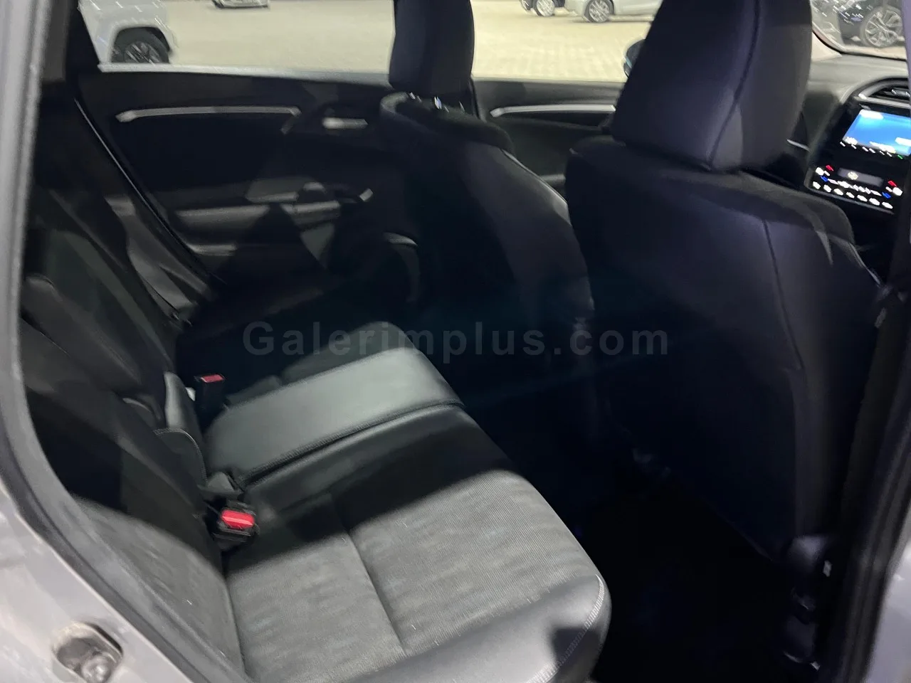 2022 Model Otomatik Honda Shuttle Gazimağusa Satılık İkinci El | GalerimPlus - Thumbnail 4