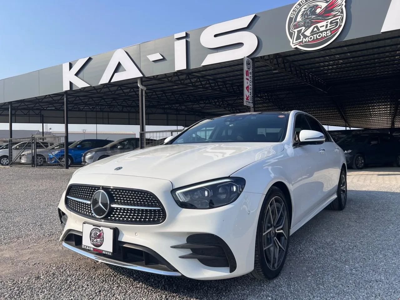 2022 Model Otomatik Mercedes-Benz E Serisi E 220 d Gazimağusa Satılık İkinci El | GalerimPlus - Thumbnail 3