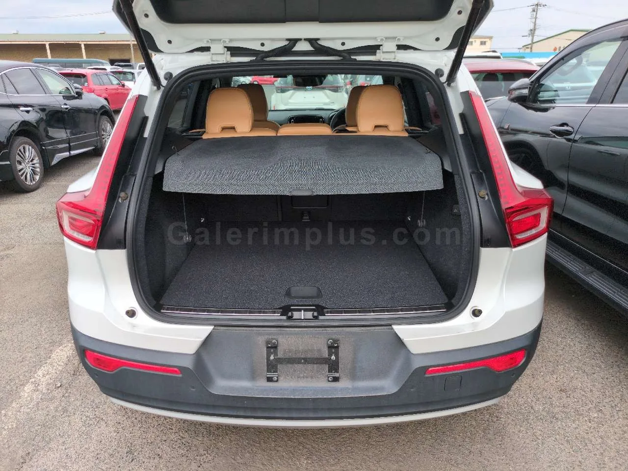 2022 Model Otomatik Volvo XC40 1.5 T5 Recharge Gazimağusa Satılık İkinci El | GalerimPlus - Thumbnail 5
